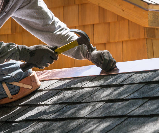 Best Affordable Roofing Company  in Essexville, MI